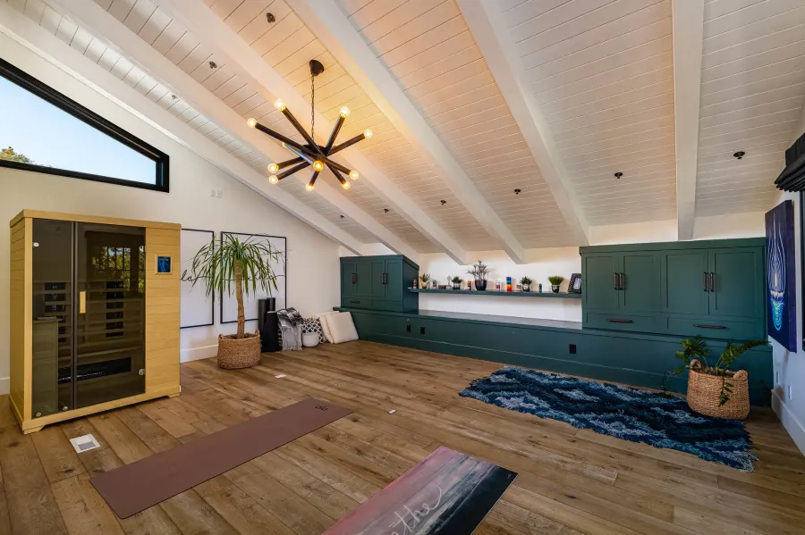 Christina Haack Sells $6 Million House After Ant Anstead Divorce 