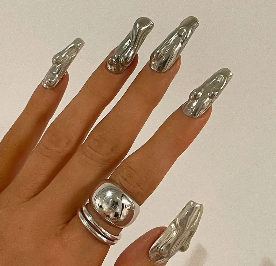 Coordination Queen! Kylie Jenner Matches Her Manicure to Itty-Bitty Bikini