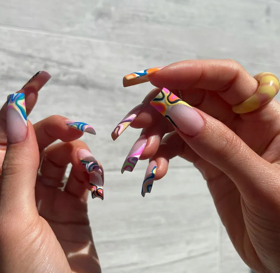 Coordination Queen! Kylie Jenner Matches Her Manicure to Itty-Bitty Bikini