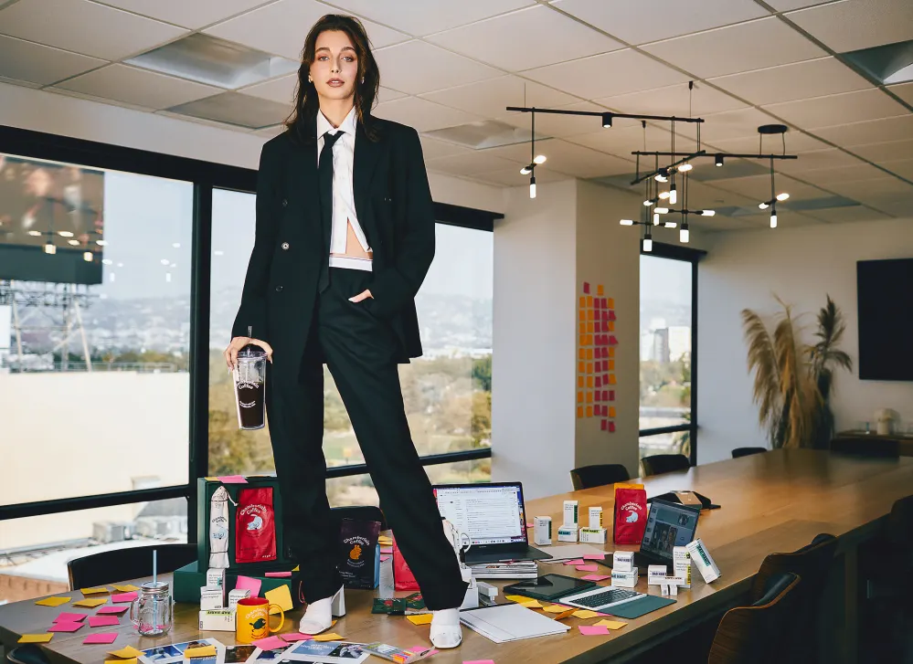 Emma Chamberlain: It&rsquo;s Badass to be Mane Addicts&rsquo; Mane Muse