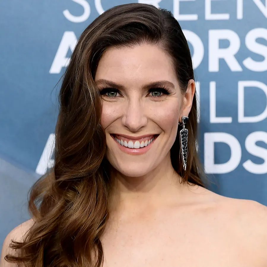 Everything Schitts Creek Cast Has Said About Possible Movie