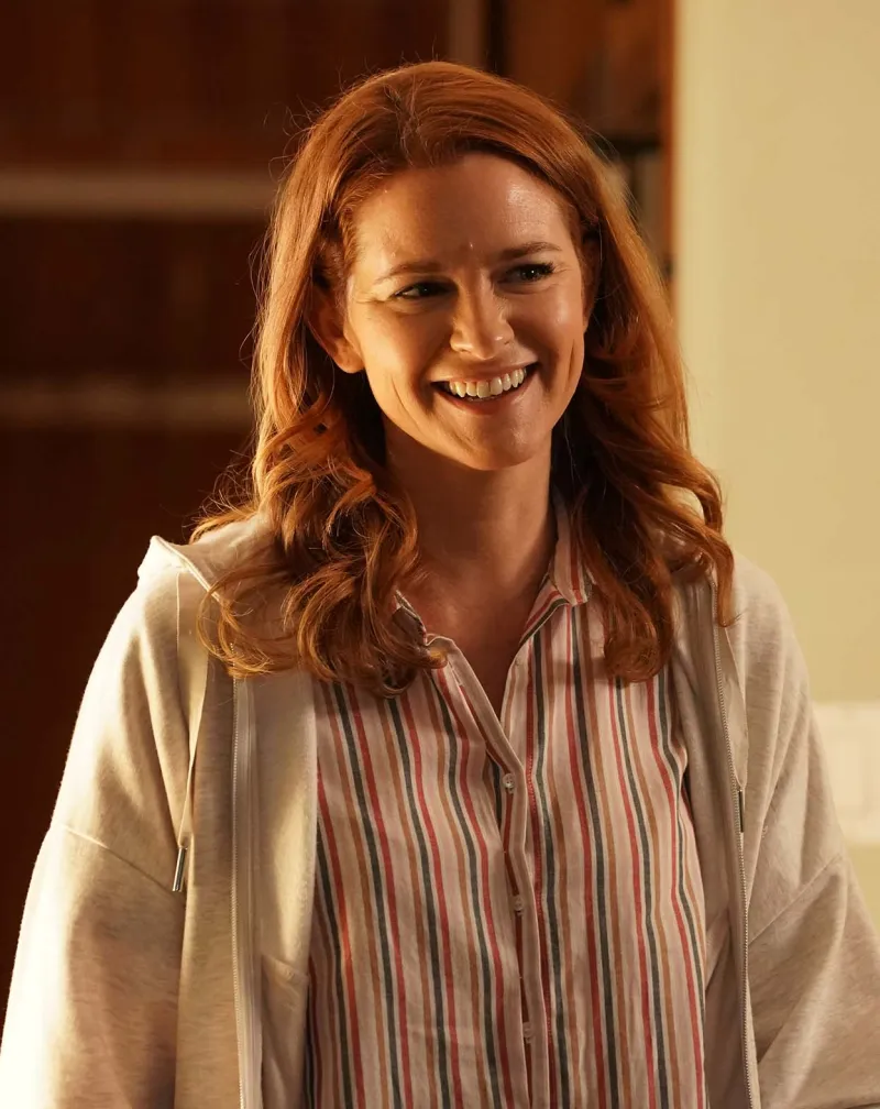 First Look April Jacksons Reunion Greys Anatomy Photos