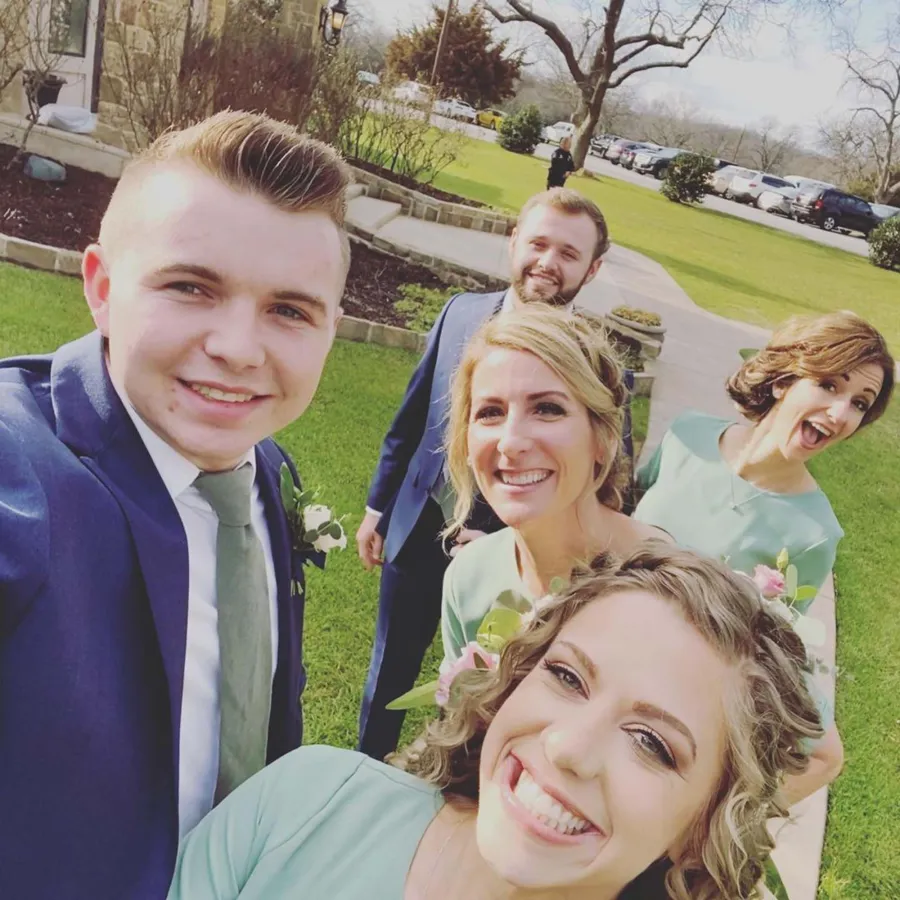 Family Photo Album 19 Kids Counting