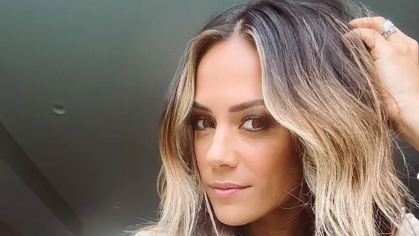 Staying Civil: Jana Kramer Wants an ‘Amicable’ Divorce