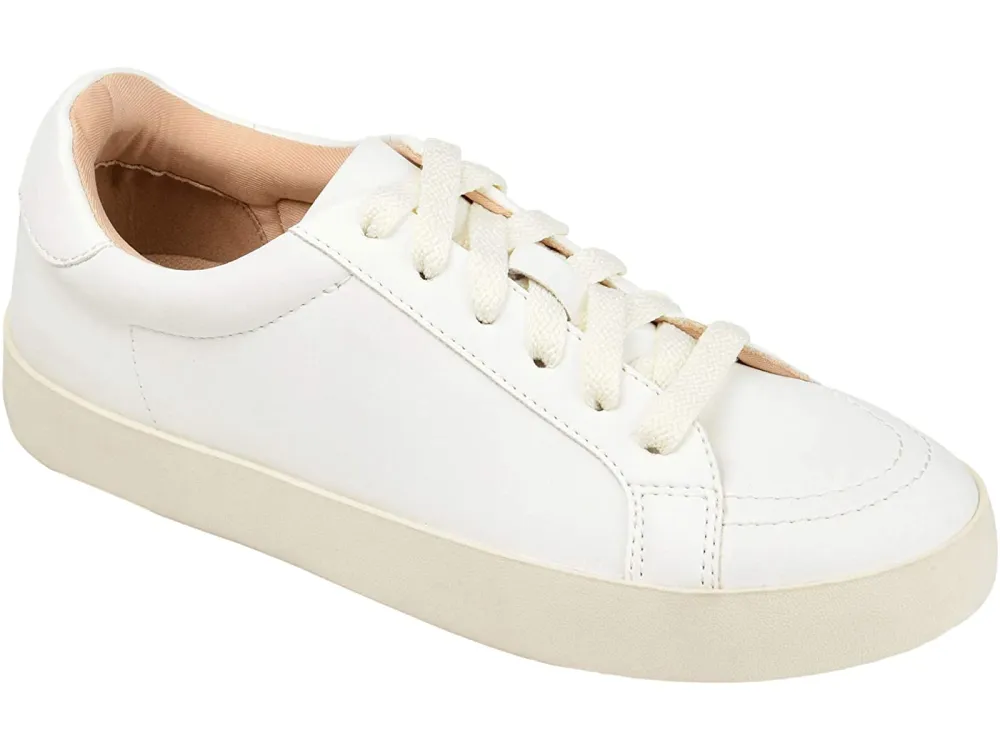 Journee Collection Comfort Foam&trade; Edell Sneaker