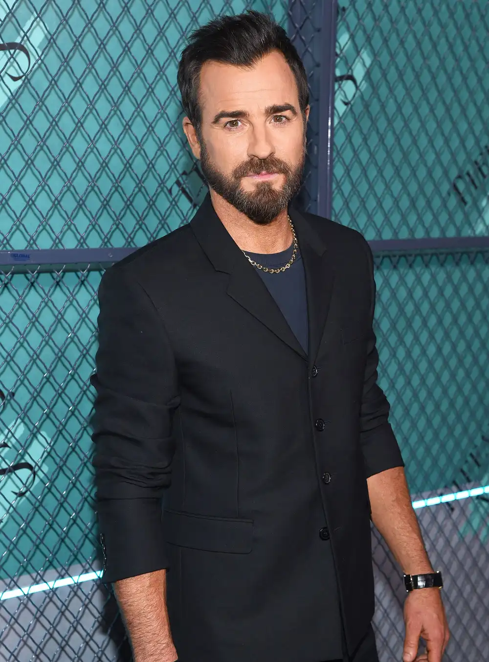 Trainer Talks Justin Theroux's &lsquo;Super Consistent&rsquo; Workout Routine