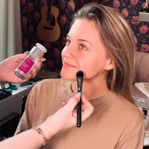 Kelsea Ballerini’s Makeup Artist Gives Us the Breakdown on Her ACMs Glam