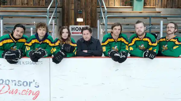 Mighty Ducks Elden Henson Son Crashes Zoom Reveal Thoughts His Dad Bash Brother