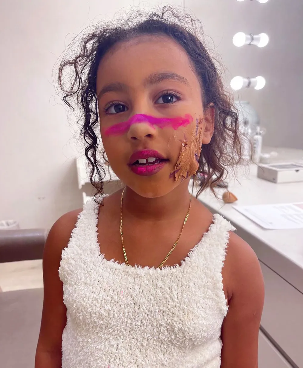 OMG! North West Is a &lsquo;Creative&rsquo; Mastermind With Costume Makeup: Pic
