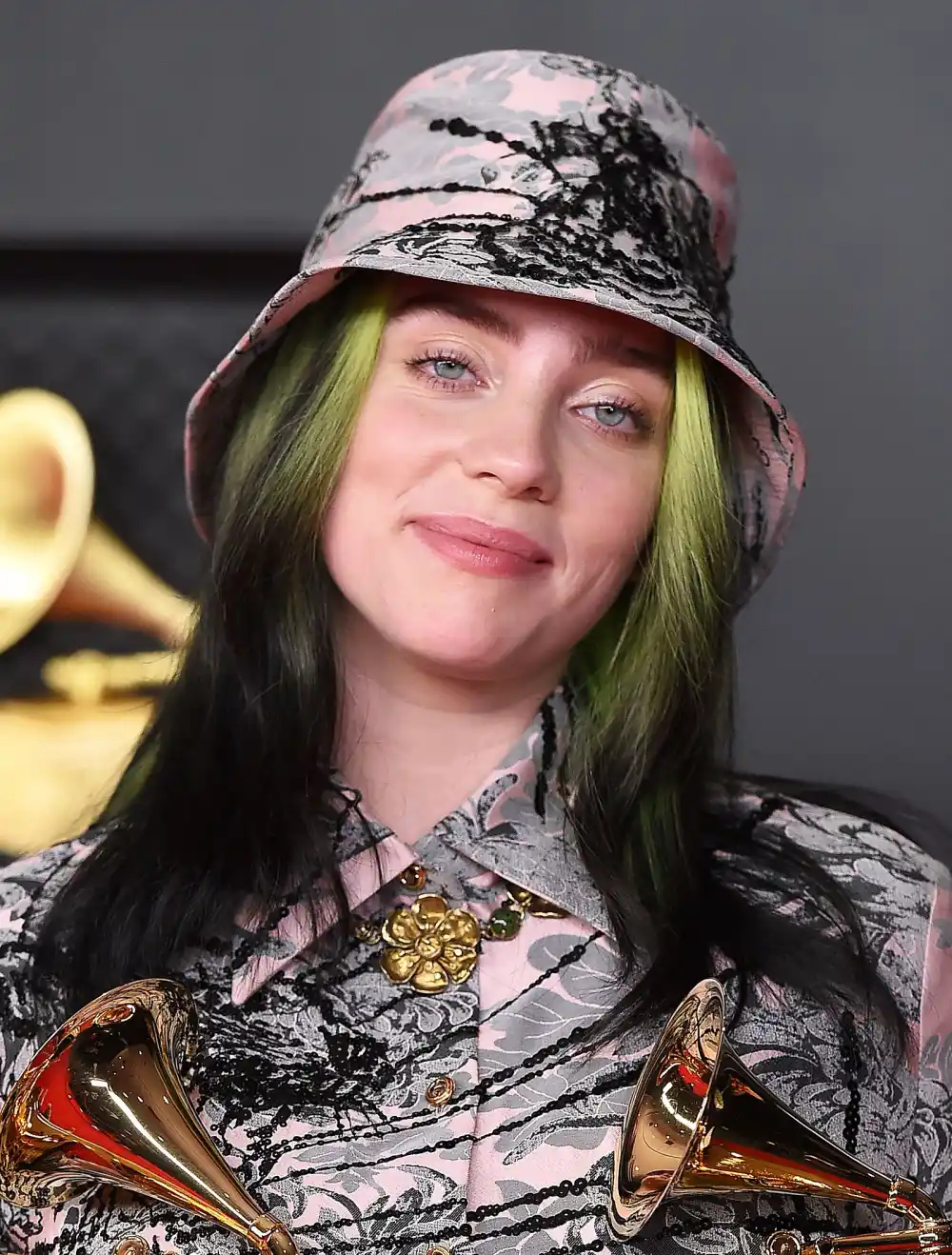 Olivia Rodrigo&rsquo;s Makeup Inspo Is Billie Eilish: &lsquo;She&rsquo;s Glowing and Perfect&rsquo;