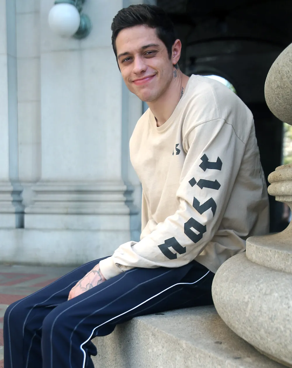 Pete Davidson Officially Moves Out of Mom&rsquo;s Basement