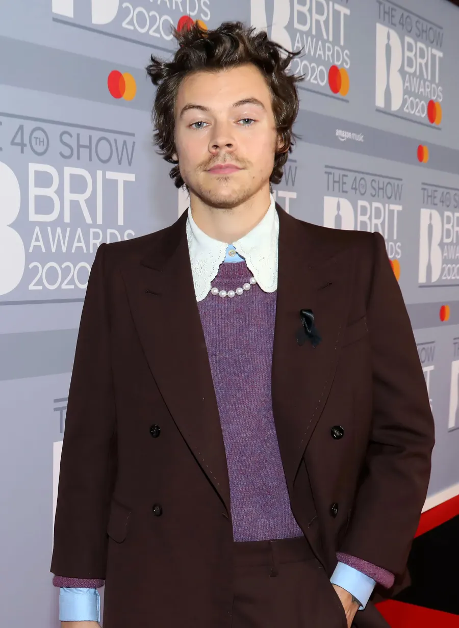 Photos of Harry Styles Dressed as ‘The Little Mermaid’ Send Twitter Crazy