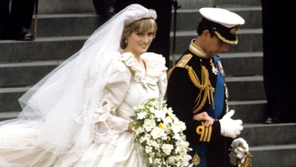 Princess Dianas Wedding Dress Is Going on Display — Heres How to See It