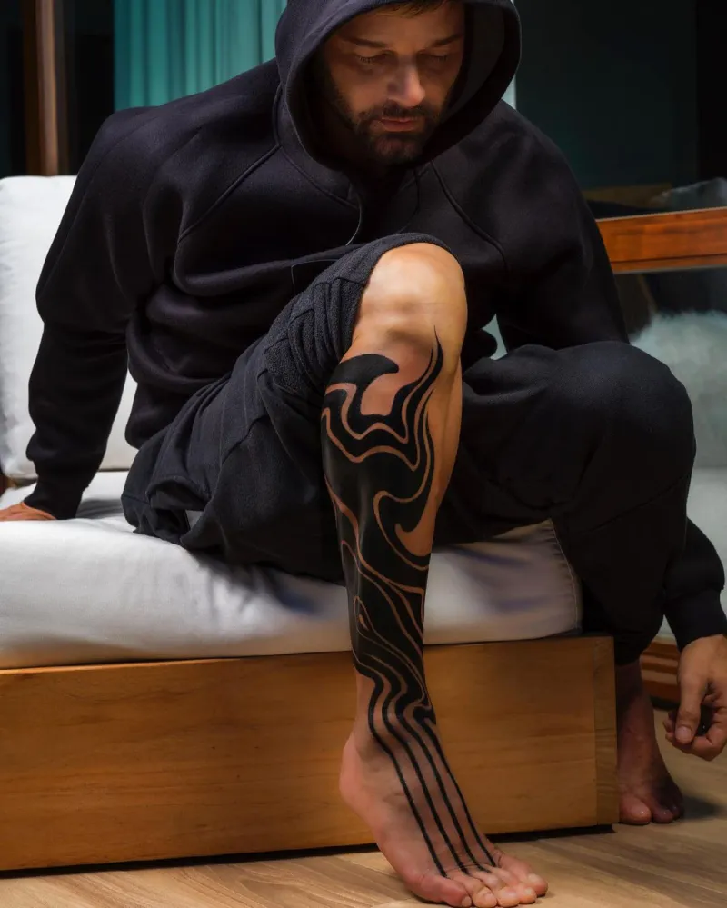 Must See: Ricky Martin Just Got a Massive Leg Tattoo That Covers His Shin