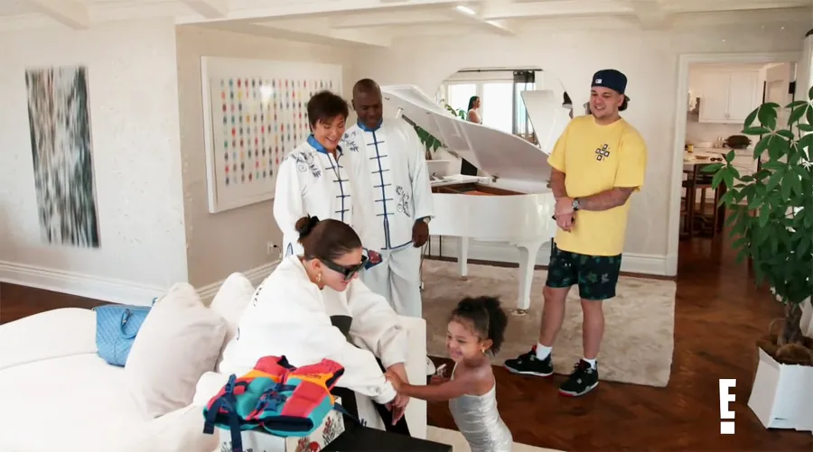 Rob Kardashian Shows Off Weight Loss in Rare KUWTK Appearance