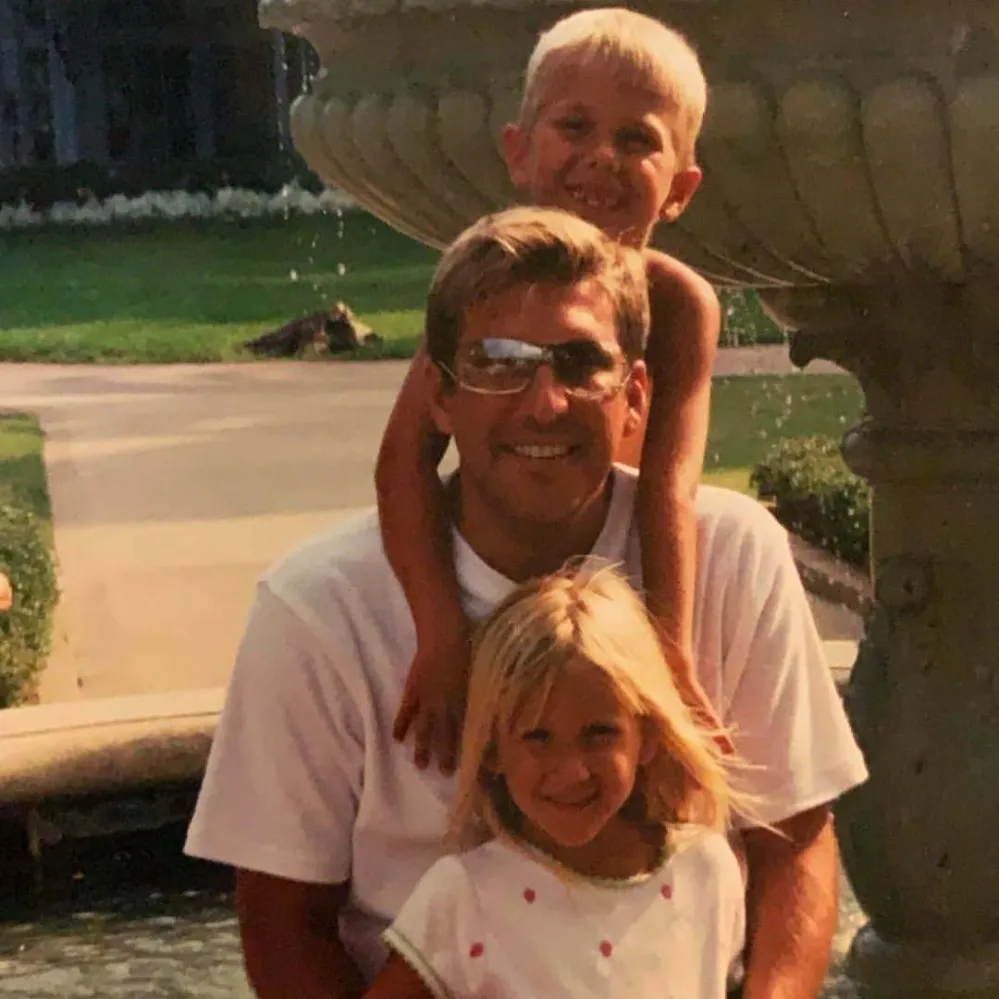 Savannah Chase Chrisley Joke About Funny Crazy Throwback Photos