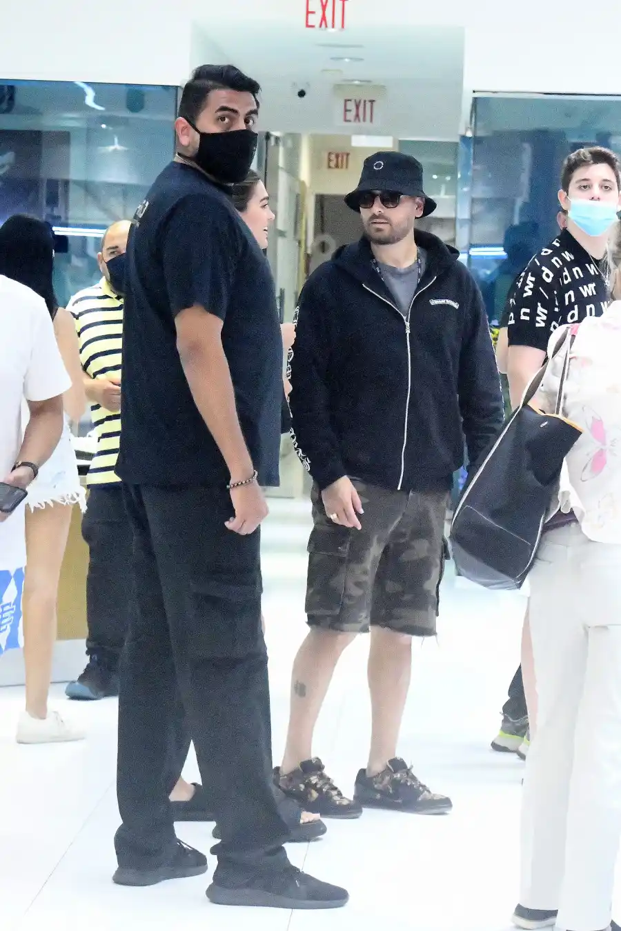 Diamond Day! Scott Disick and Amelia Gray Hamlin Go Jewelry Shopping in Miami