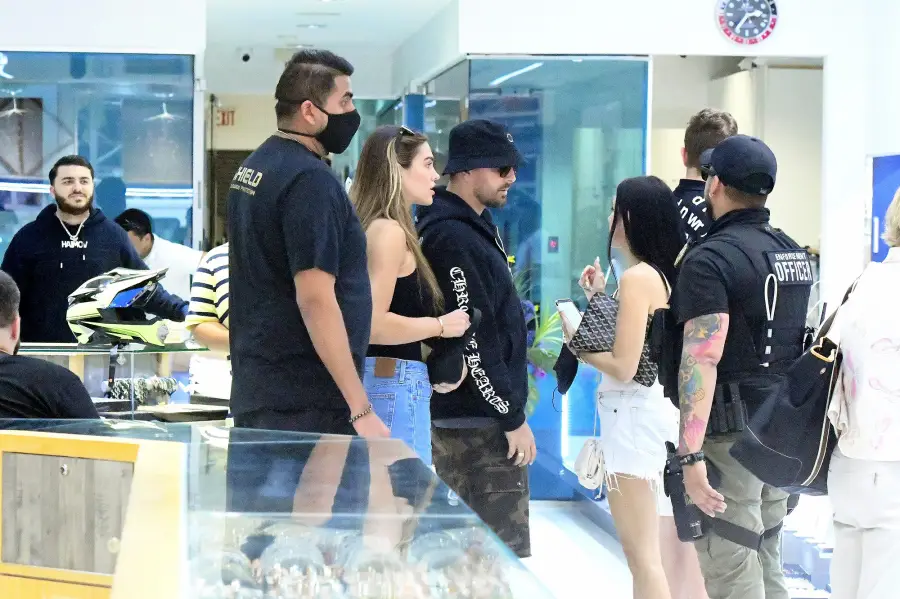 Diamond Day! Scott Disick and Amelia Gray Hamlin Go Jewelry Shopping in Miami