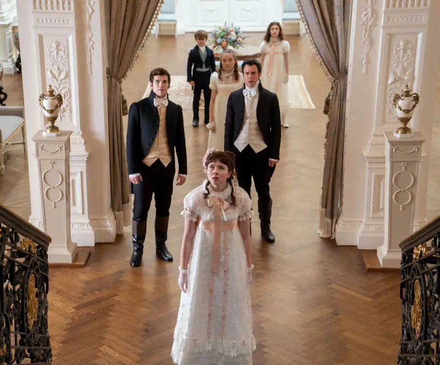 Promenades! Balls! The Best ‘Bridgerton’ Dresses and Suits From Season 1