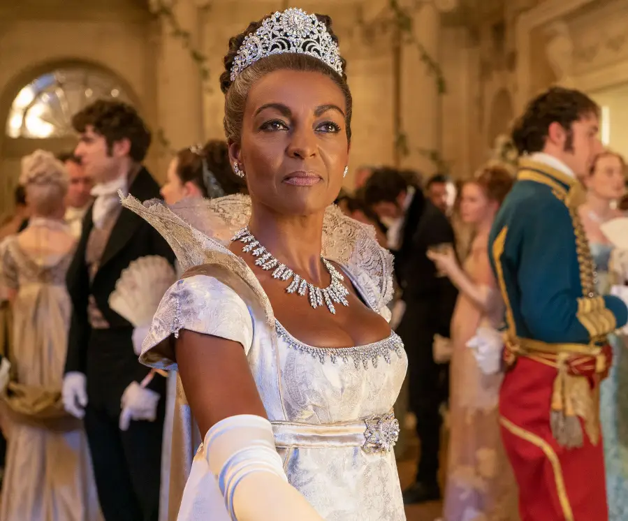 Promenades! Balls! The Best ‘Bridgerton’ Dresses and Suits From Season 1