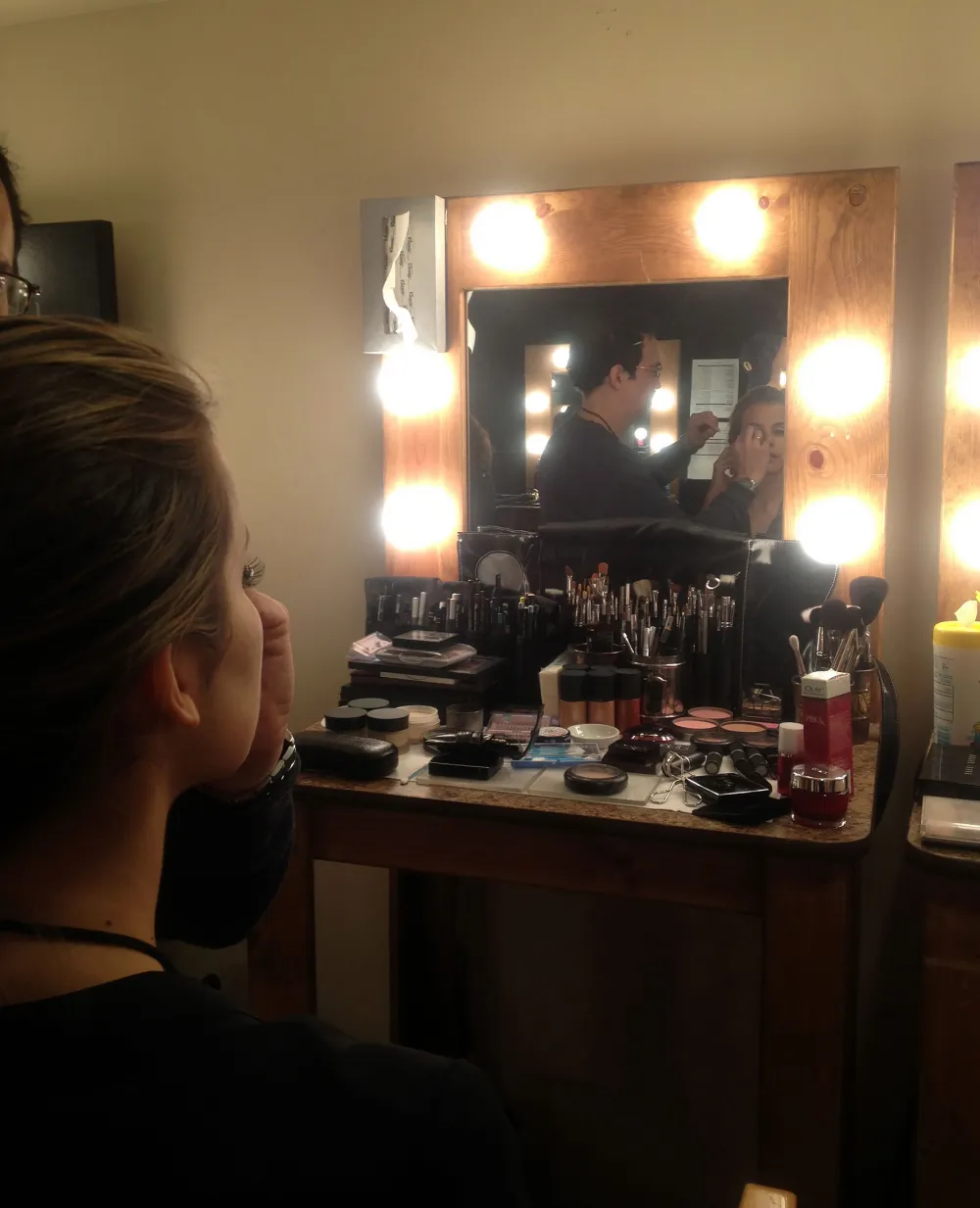 This Random Household Product Is a Makeup Lifesaver at the Oscars&nbsp;