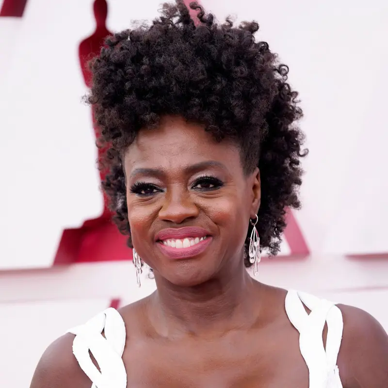 Viola Davis Oscars 2021 Best Beauty 02