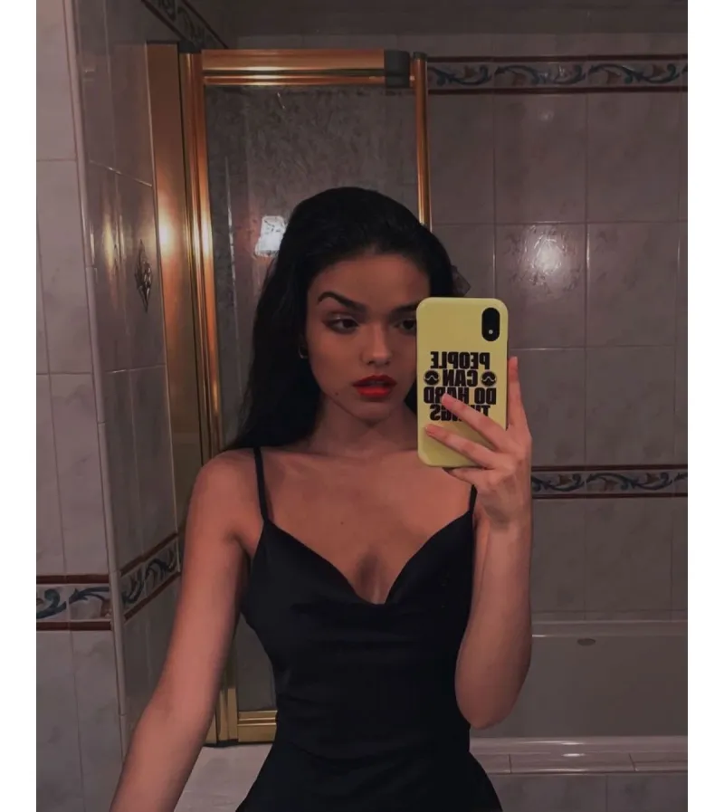 Who Is Rachel Zegler 5 Things to Know About West Side Story Breakout Star 6