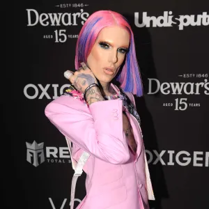 YouTubes Jeffree Star Hospitalized Following Severe Car Accident