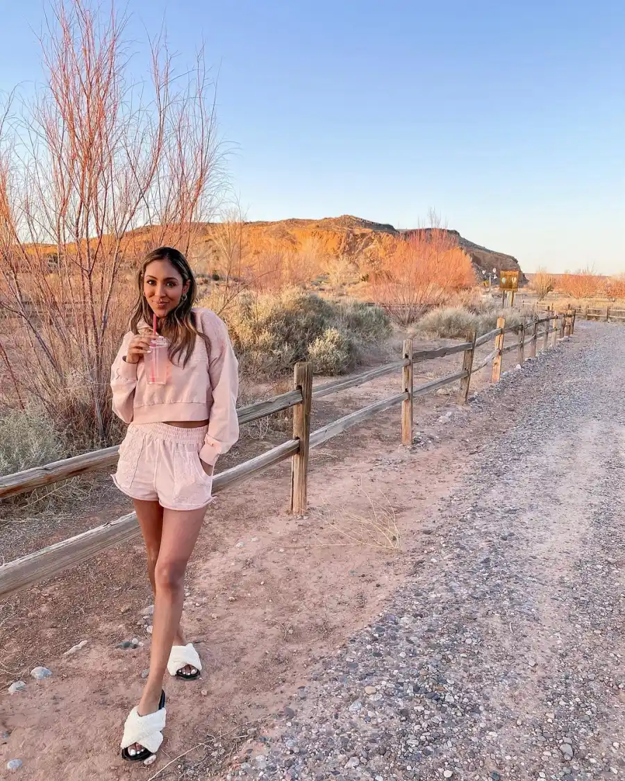 Zac Clark Visits Tayshia Adams During Bachelorette Filming