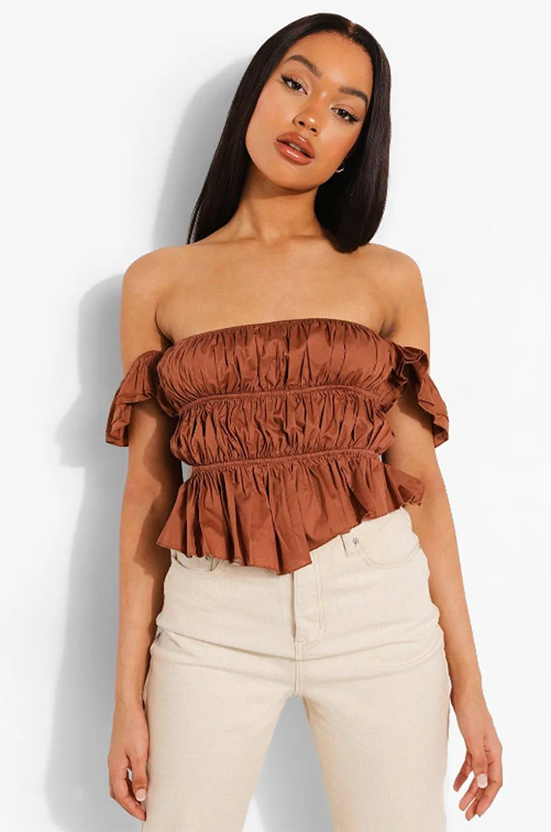 boohoo-shirred-top