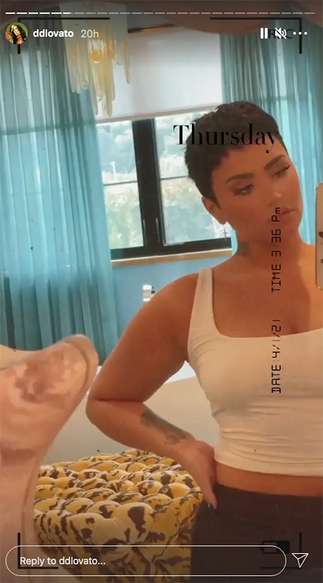 demi-lovato-white-tank