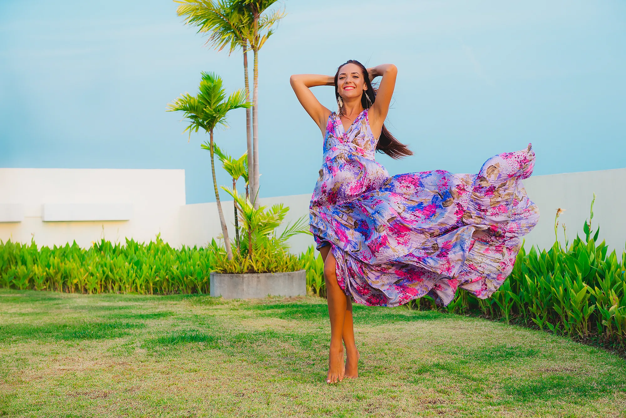 flowy-maxi-dress-wind