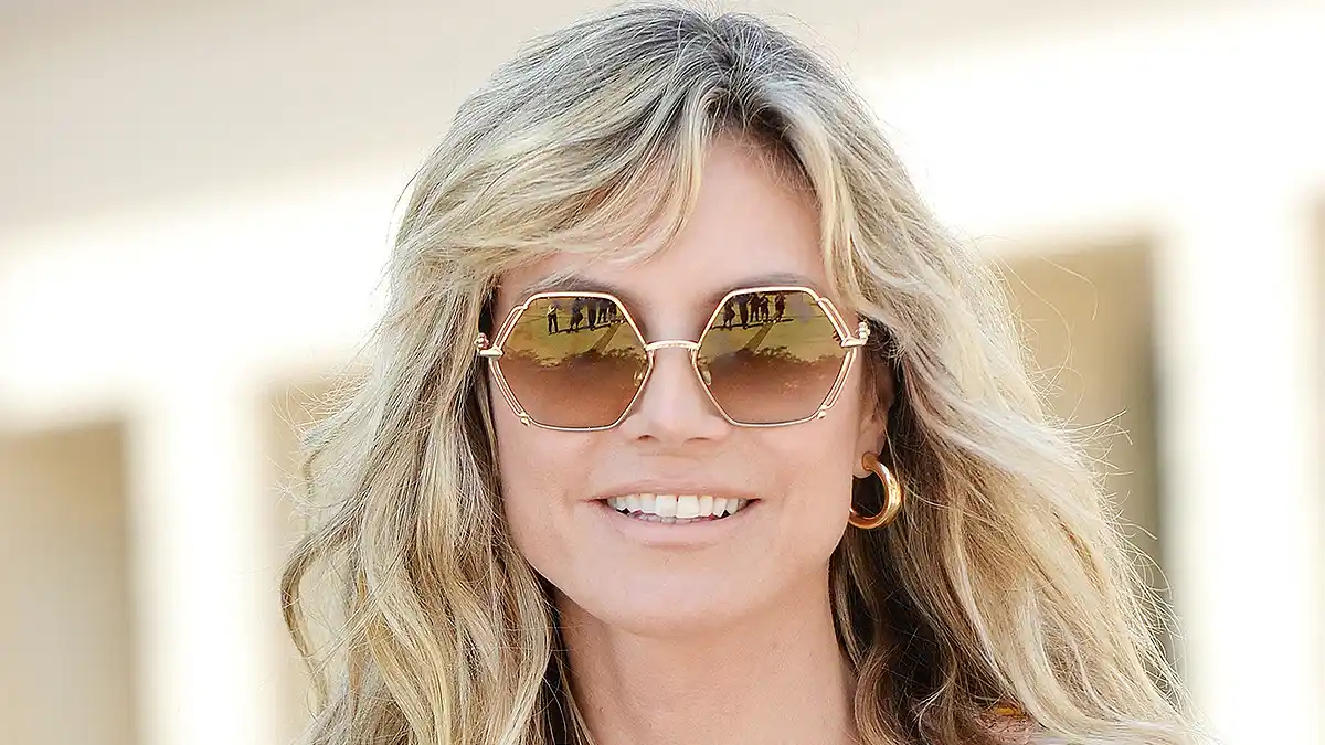 heidi-klum-yellow-dress2