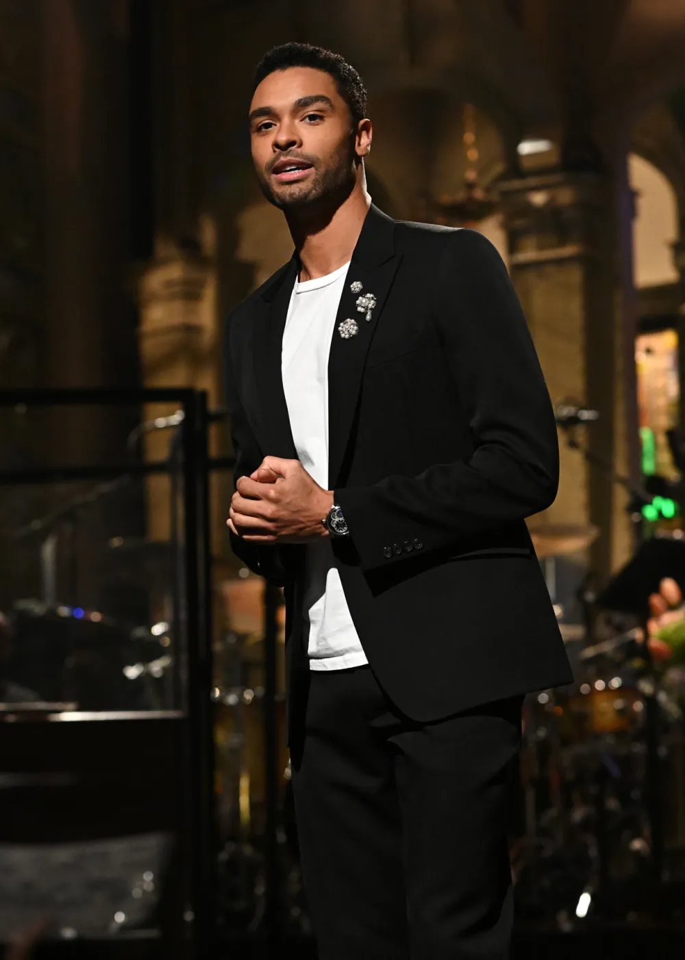 Rege-Jean Page Spotted for 1st Time Since Surprise &lsquo;Bridgerton&rsquo; Exit