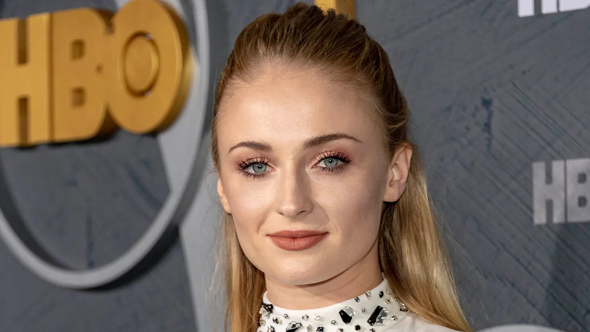 sophie-turner
