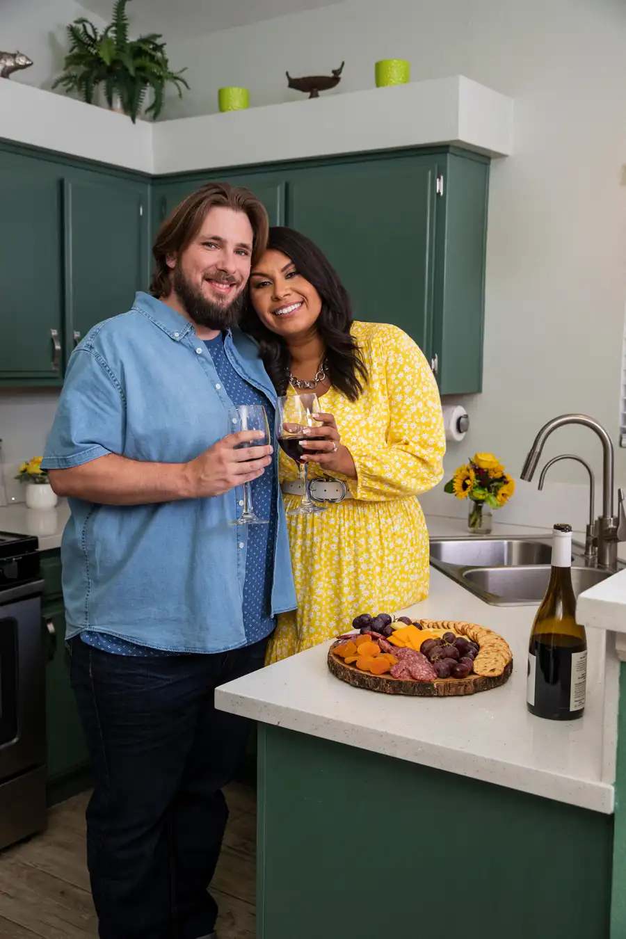 90 Day Fiance’s Colt and Vanessa Get Engaged on ‘The Single Life’ — See the Exclusive Photos!