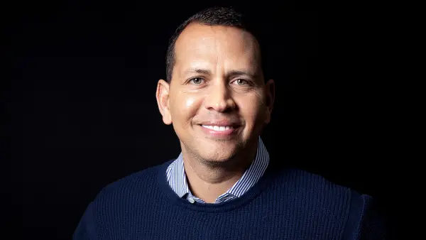 Alex Rodriguez Hints At ‘New Beginning’ Following Jennifer Lopez Split