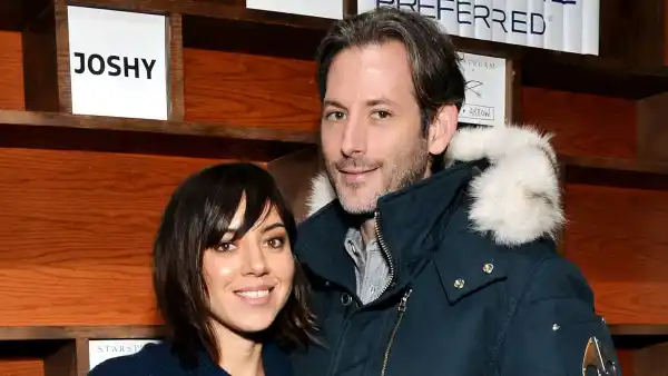 Aubrey Plaza Casually Mentions Shes Married Jeff Baena
