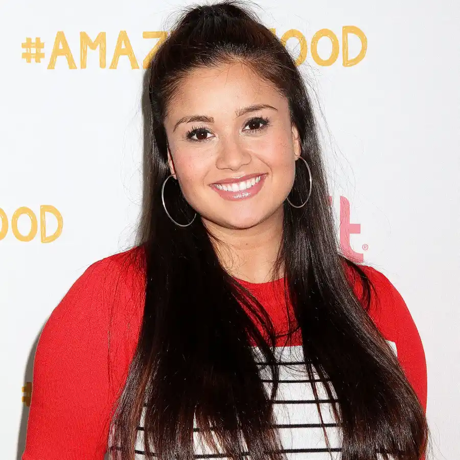 Bachelor Nation Weighs In Chris Harrison Stepping Back