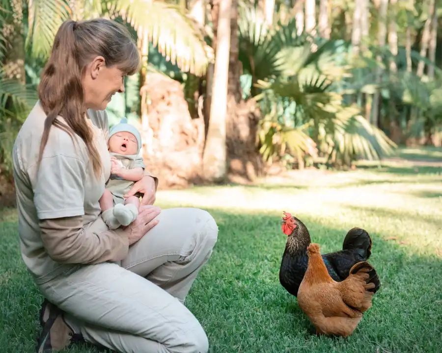 Bindi Irwin Daughter Grace Meeting Animals Rooster
