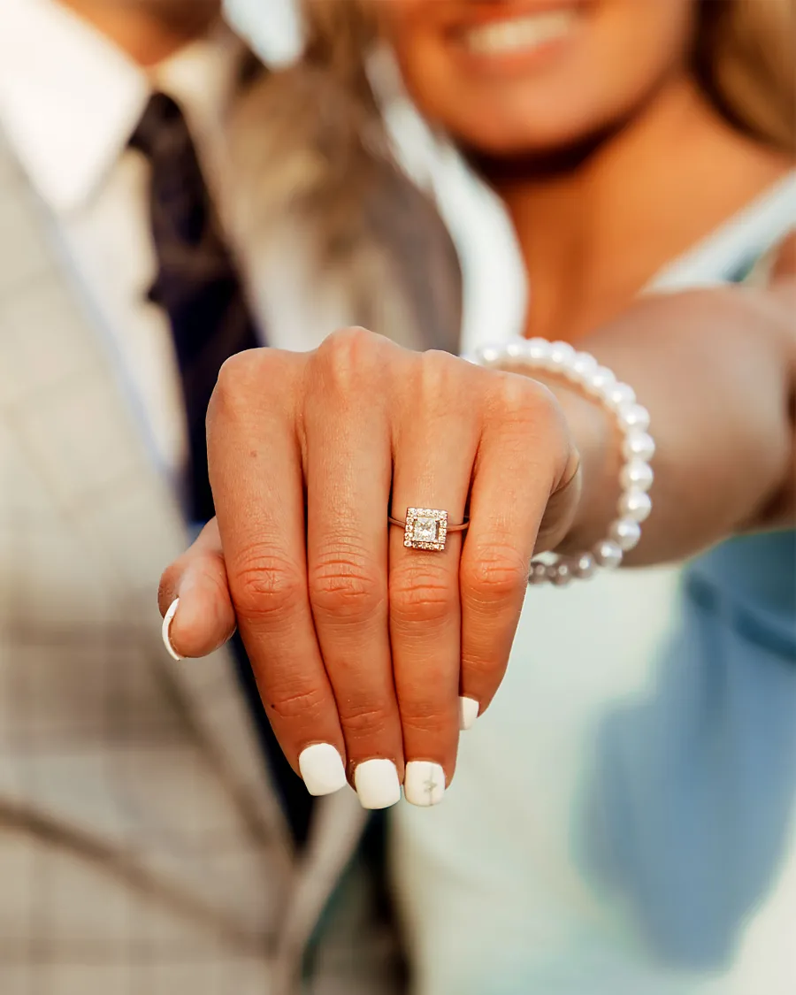 Bringing Up Bates Nathan Bates Is Engaged Esther Keyes