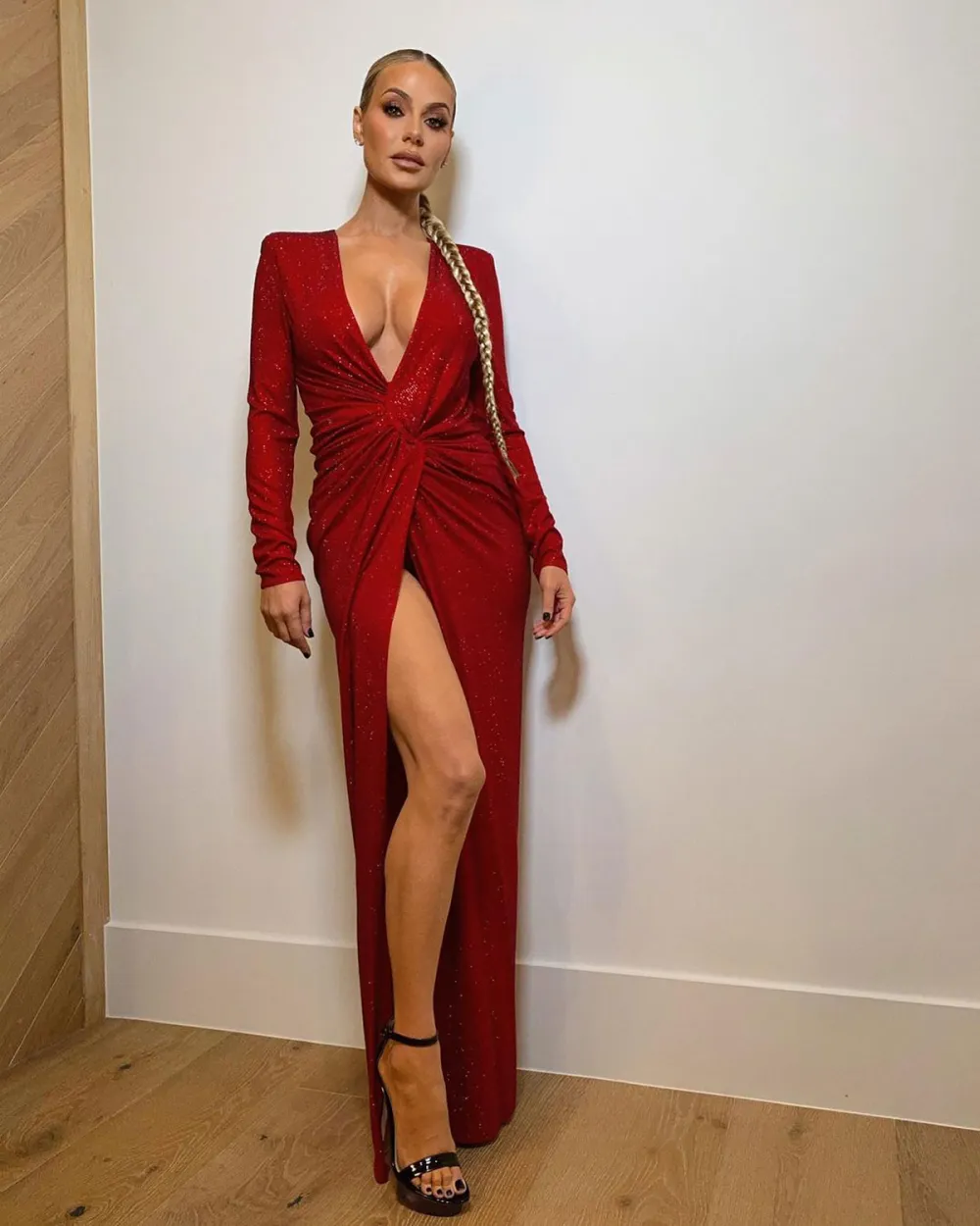 Dorit Kemsley&rsquo;s Hairstylist Teases &lsquo;RHOBH&rsquo; Glam: &lsquo;She Always Serves&rsquo;