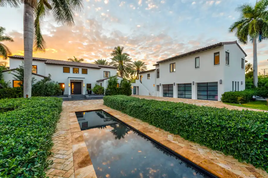 Go Inside Jennifer Lopez and Ben Affleck’s Lavish Waterfront Miami Vacation Pad Amid Their Romantic Getaway