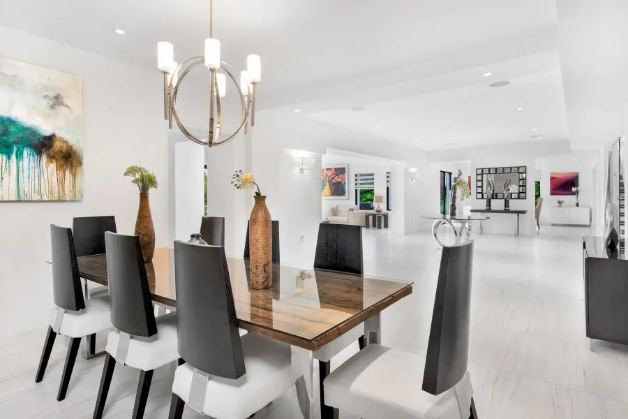 Go Inside Jennifer Lopez and Ben Affleck’s Lavish Waterfront Miami Vacation Pad Amid Their Romantic Getaway