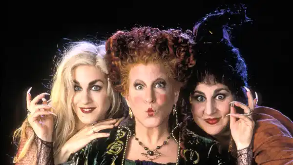 ‘Hocus Pocus 2’ With Bette Midler, Sarah Jessica Parker and Kathy Najimy Is Officially Happening
