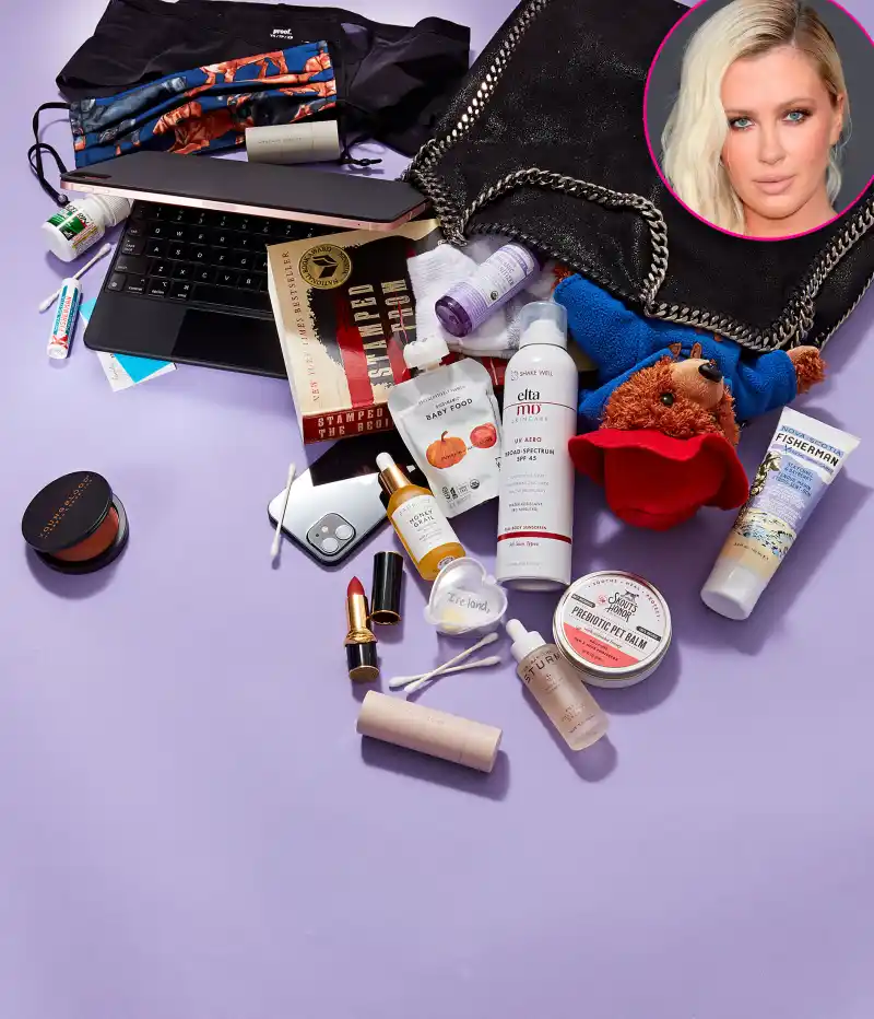 Ireland Baldwin: What’s in My Bag?