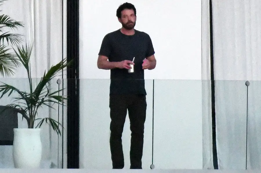 Jennifer Lopez and Ben Affleck Spotted Together in Miami Amid Romance Rumors 2