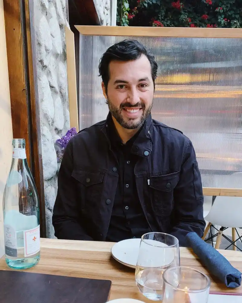 Jinger Duggar and Jeremy Vuolo Spill Secrets About Their Pasts, Courtship and More in New Book: Revelations