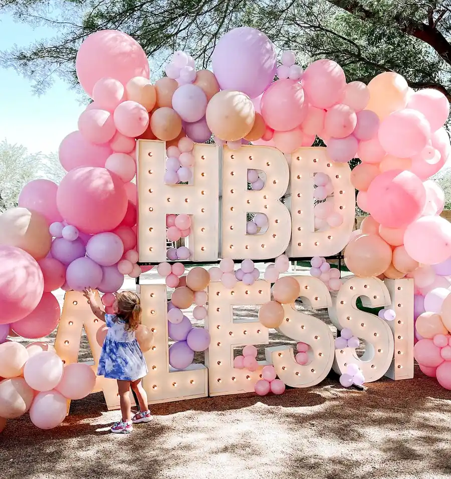 Pregnant Lauren Burnham Arie Luyendyk Jr Celebrate Daughter Alessis 2nd Birthday With Butterfly Princess Party
