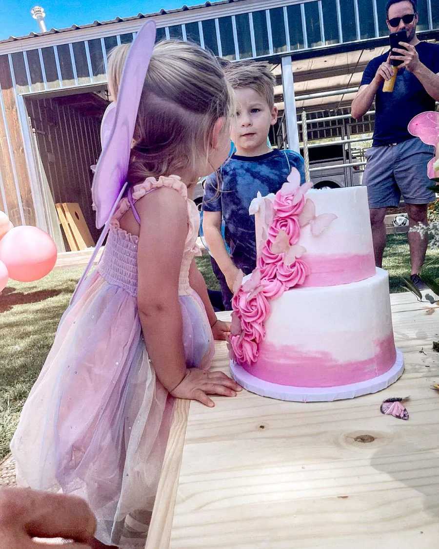 Pregnant Lauren Burnham Arie Luyendyk Jr Celebrate Daughter Alessis 2nd Birthday With Butterfly Princess Party